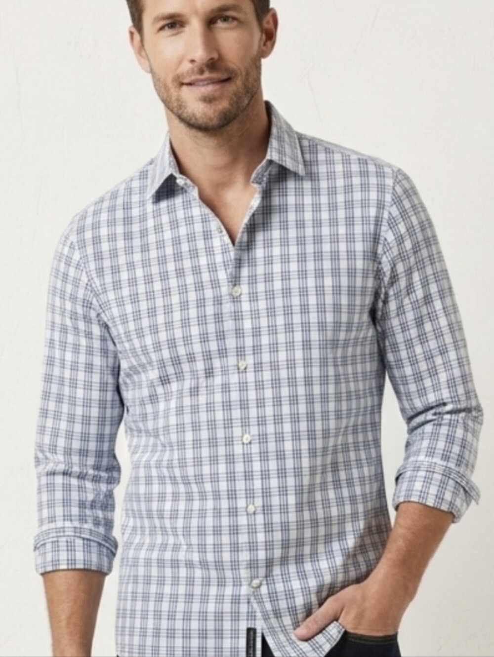Banana Republic Men's White Shirt with Blue Windowpane Plaid